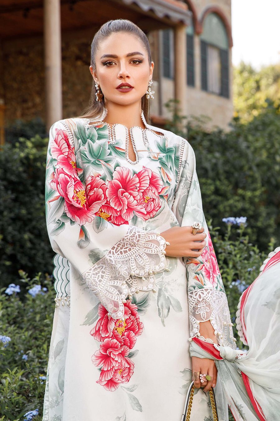 3 pc unstitched embroided lawn suit (digital printed silk dupatta)