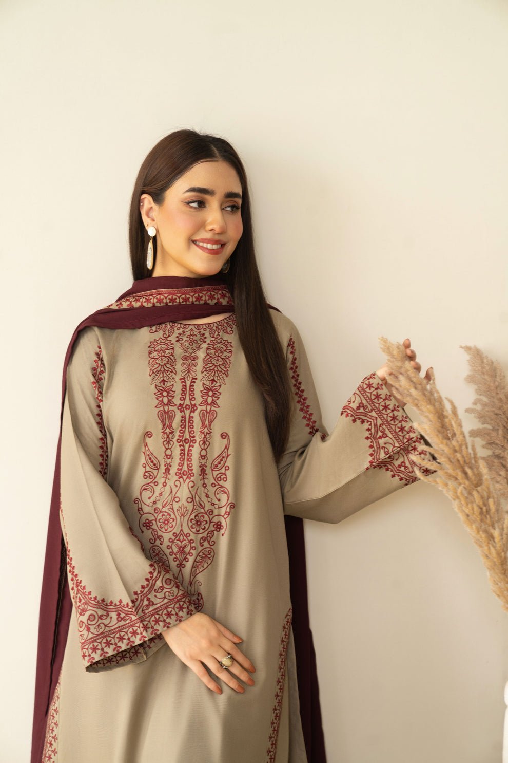 Winter Collection 3 piece unstitched fully embroidered dhanak fabric kd 910