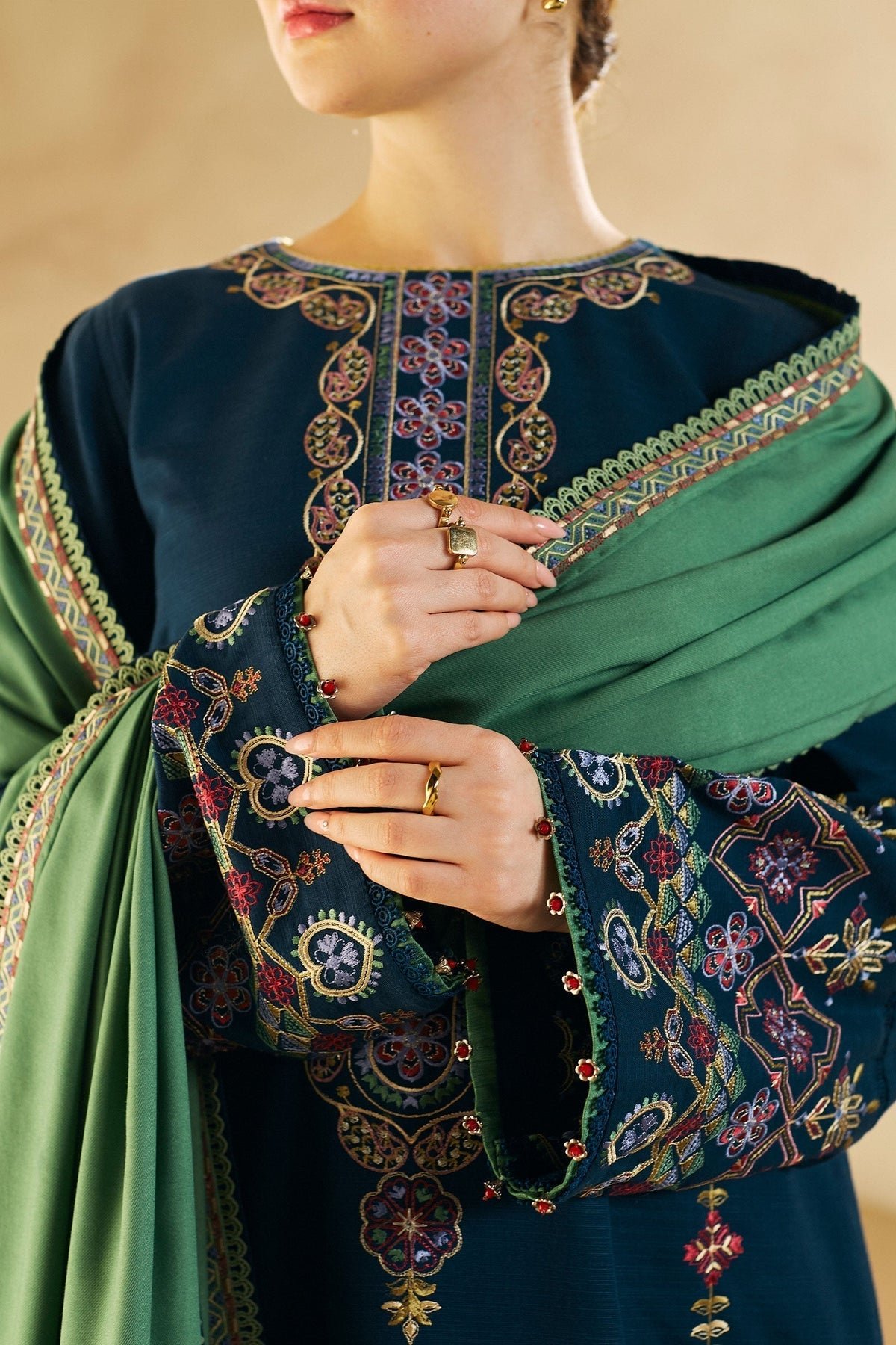 3 piece unstitched fully embroided lawn fabric with embroided lawn dupatta br 840