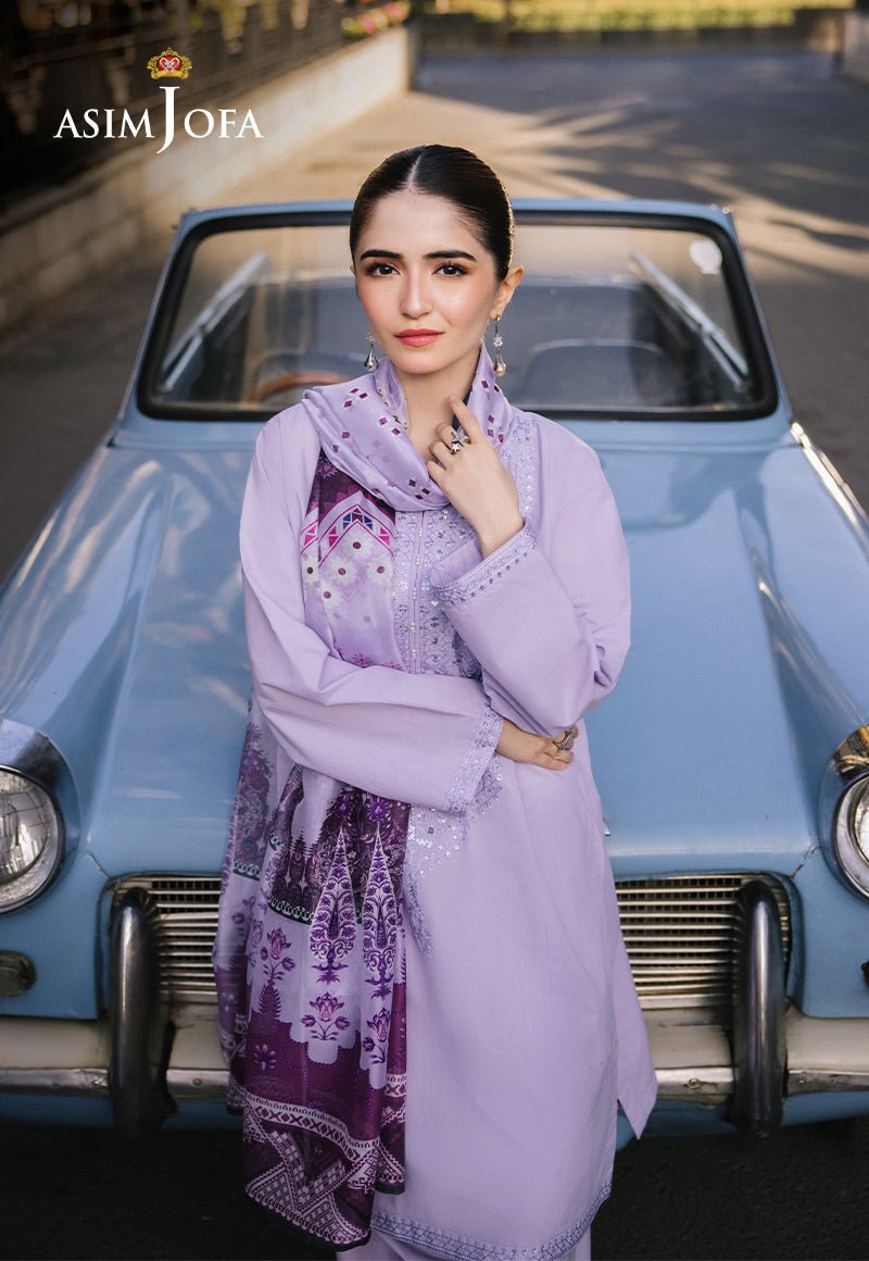 3 piece unstitched embroidered lawn fabric